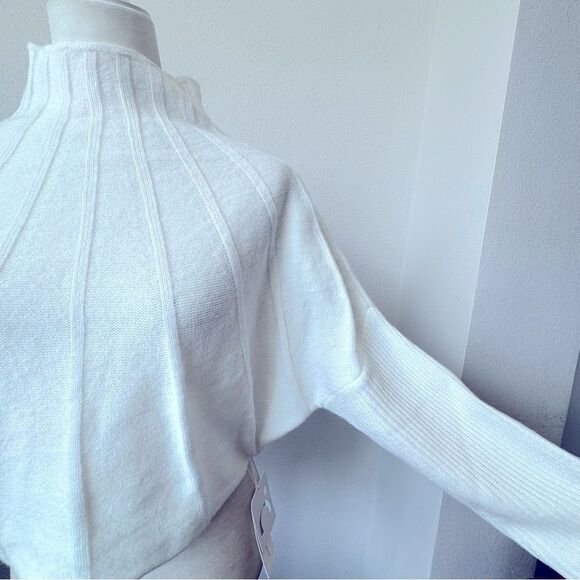 Commense Mock Neck White Piping Chunky Turtleneck SZ XS NEW - Picture 7 of 15